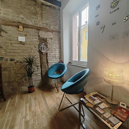 Ferienwohnung Parma Borgo Antico I I I Free Privat Parking Exterior foto