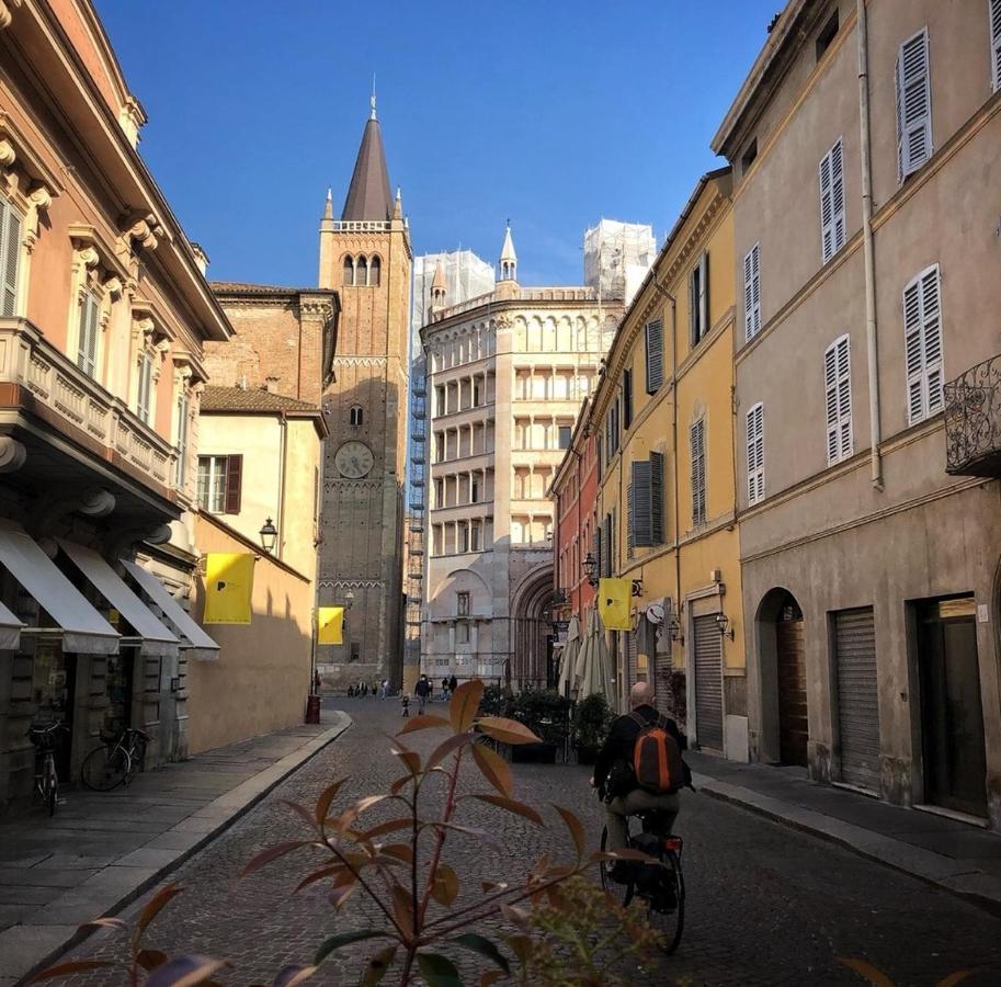 Ferienwohnung Parma Borgo Antico I I I Free Privat Parking Exterior foto