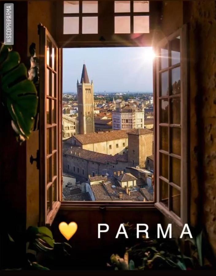 Ferienwohnung Parma Borgo Antico I I I Free Privat Parking Exterior foto
